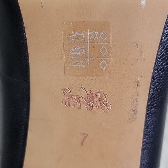 Coach Black Leather Black Heel Pumps Womens Size 7 - Picture 9 of 14